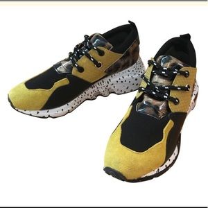 NWOT Steve Madden Cliff Trainer Sneakers Size 6.5